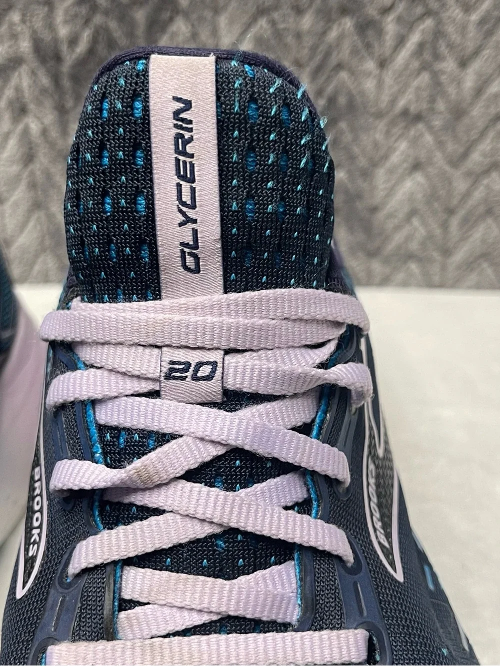 Brooks Glycerin 20 Women Size 10.5 B Navy Blue Light Purple Running Shoes